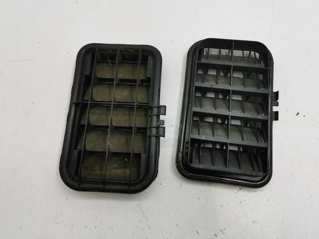 Ventilācijas režģis 4E0819181