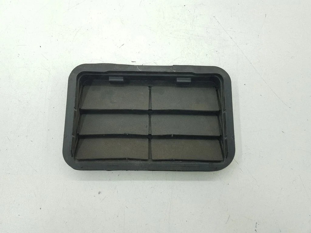 Quarter panel pressure vent – Ford Mondeo MK V (2014-)
