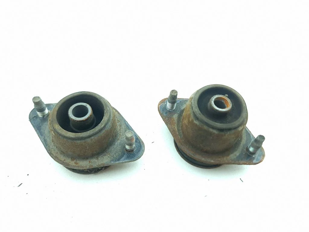Gearbox mount 95520