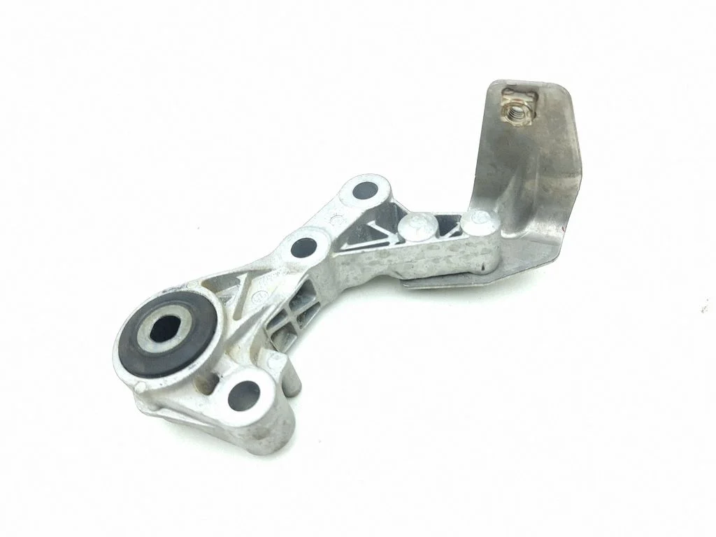 Gearbox mount 9799982