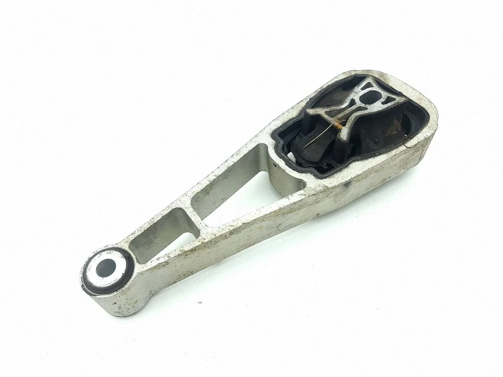 Gearbox mount – right