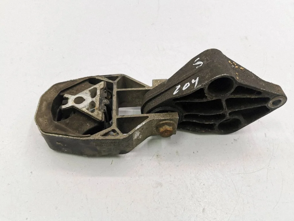 Gearbox mount AV616P093N