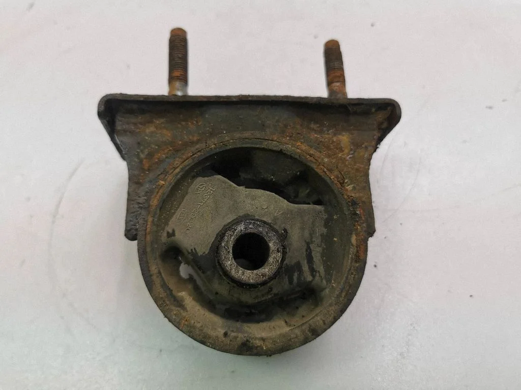 Ātrumkārbas spilvens 1237128020