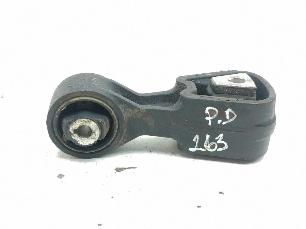 Gearbox mount – right