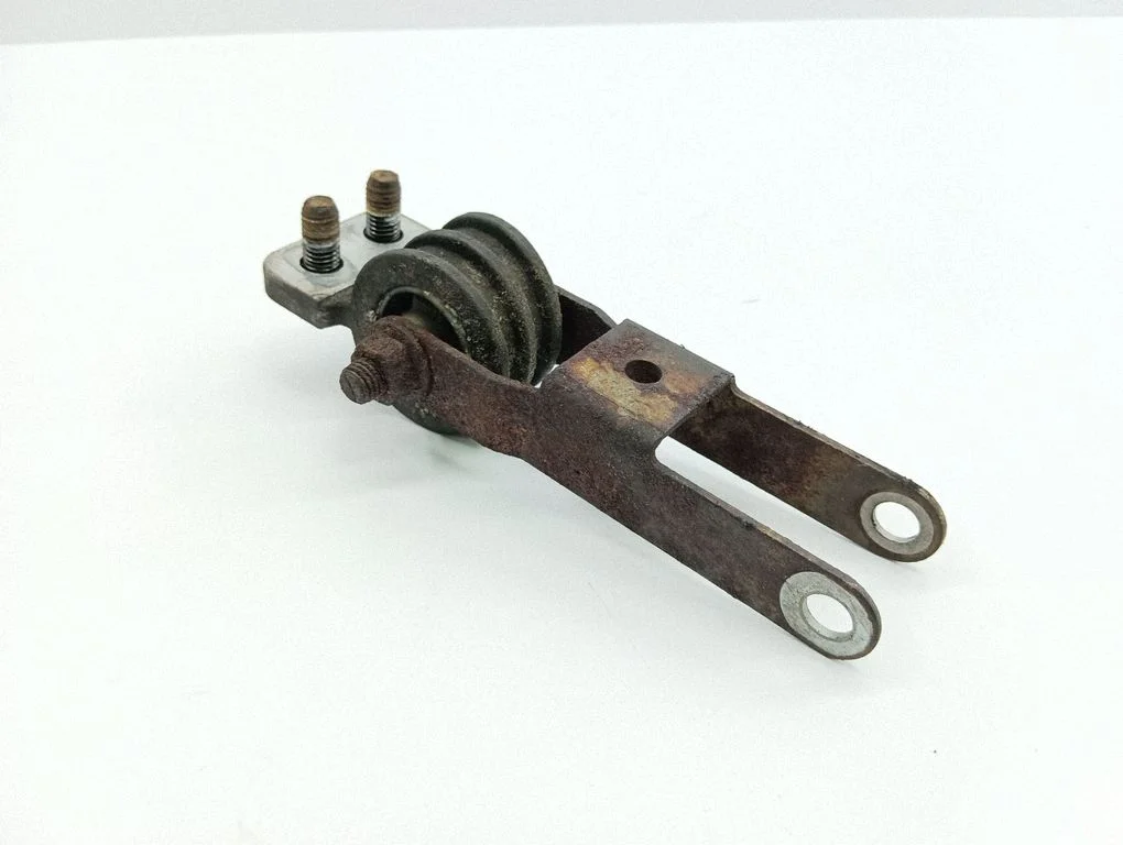 Gearbox mount