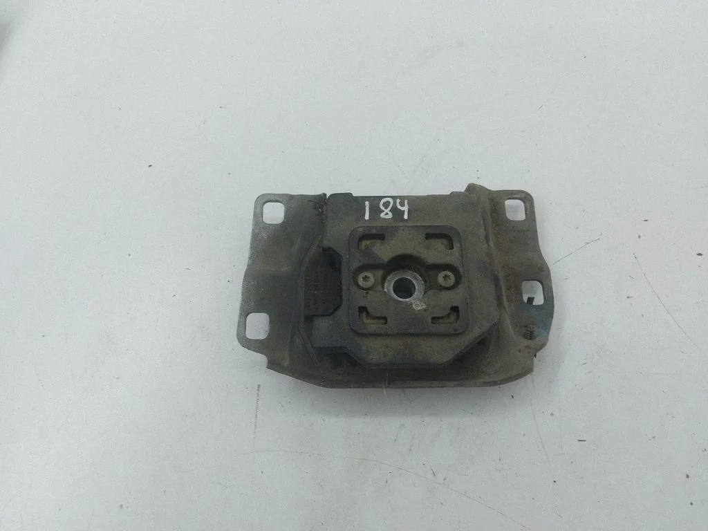 Gearbox mount V617M121