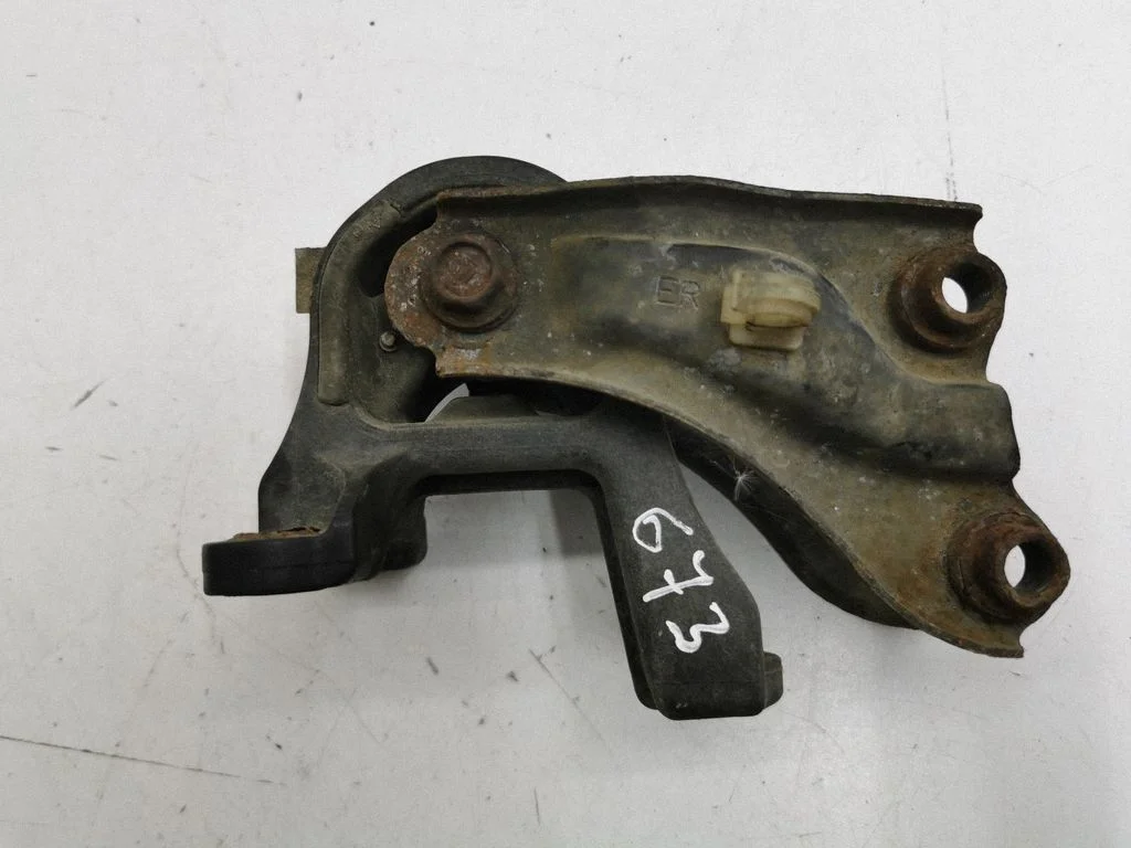 Gearbox mount
