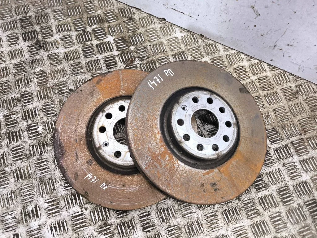 Priekšējais bremžu disks