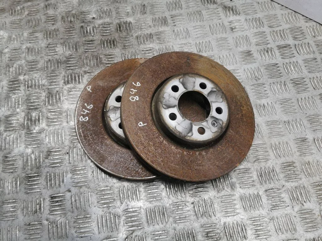 Priekšējais bremžu disks