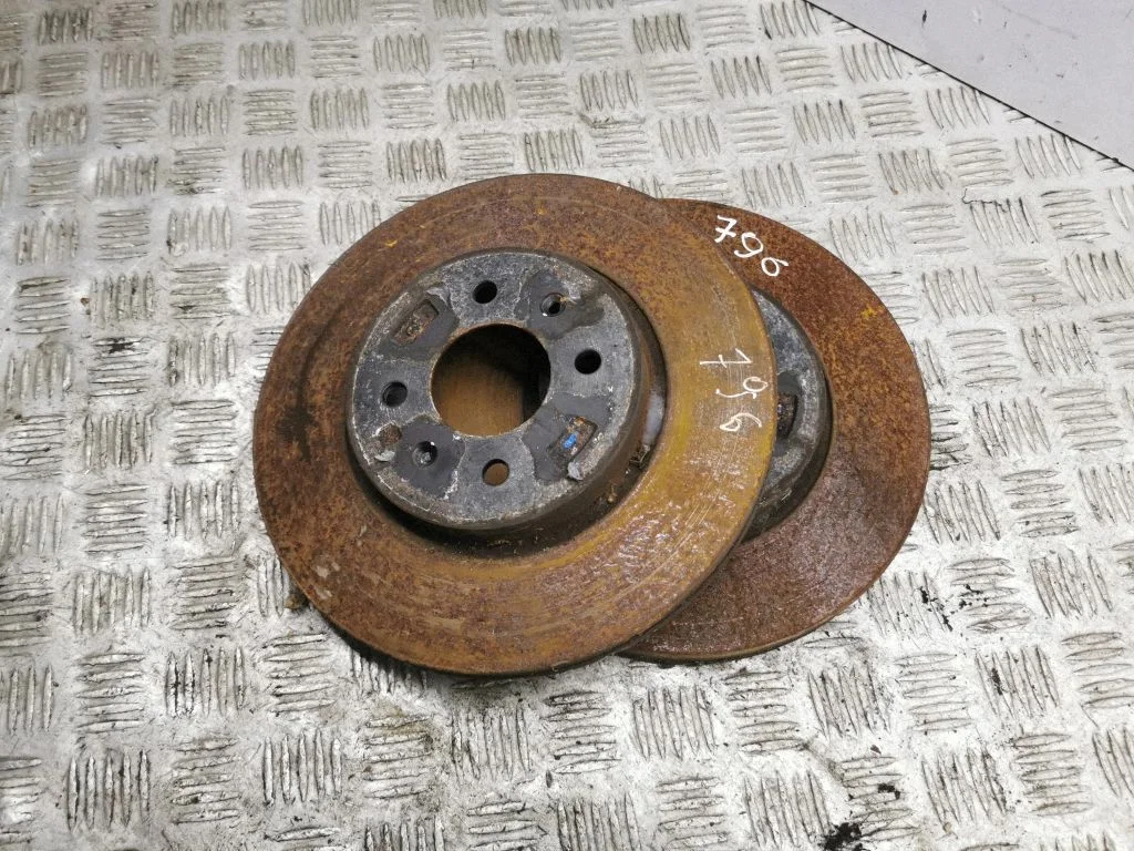 Priekšējais bremžu disks