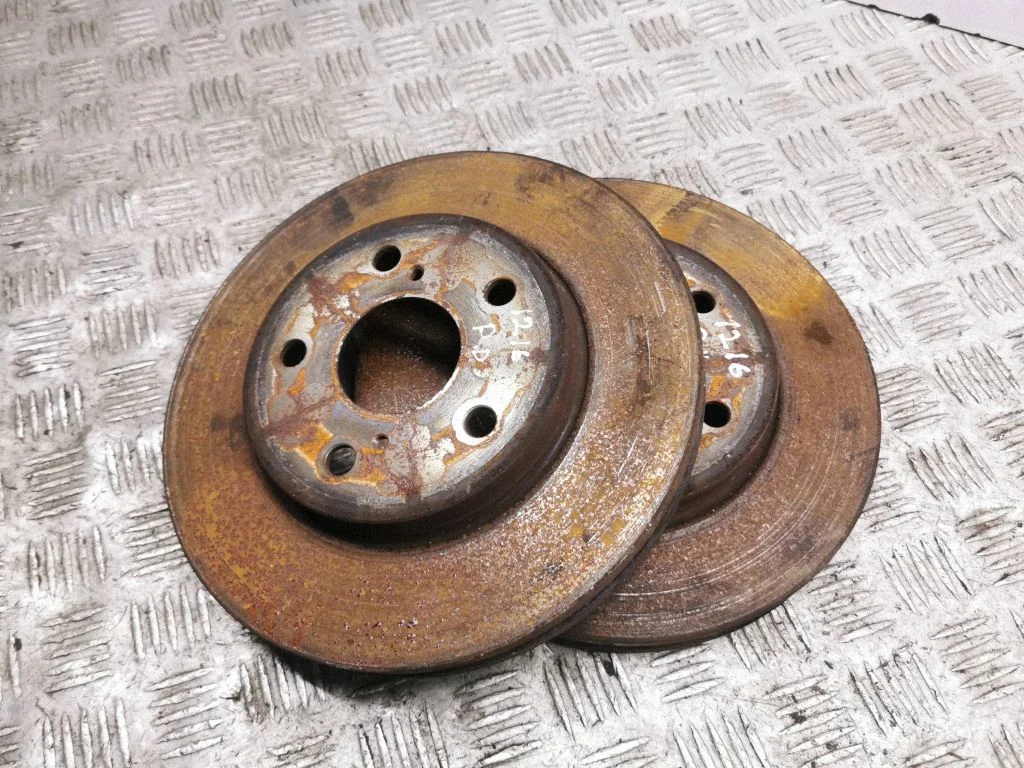 Priekšējais bremžu disks