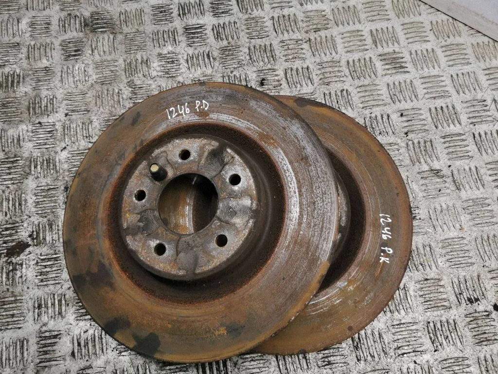 Priekšējais bremžu disks