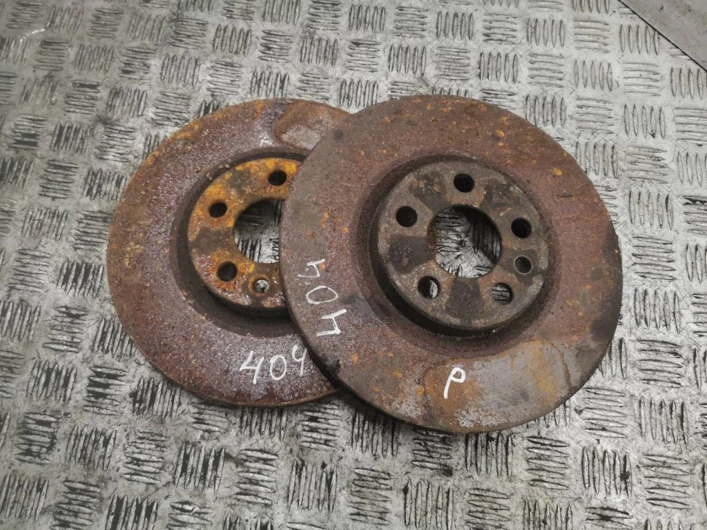 Priekšējais bremžu disks