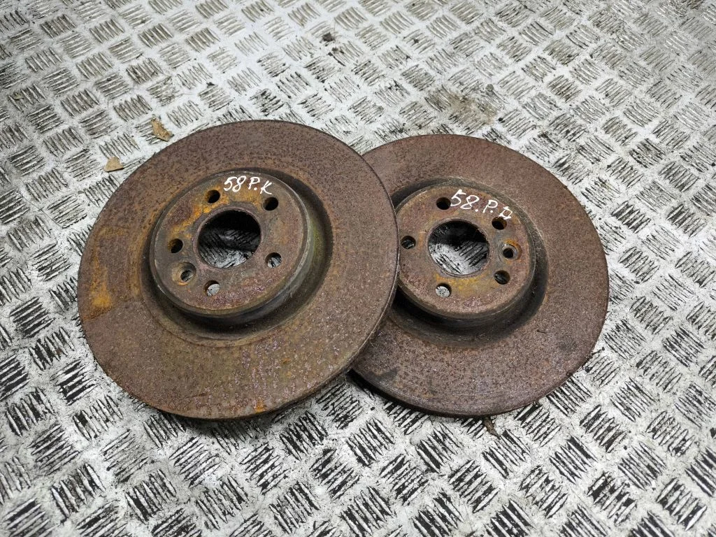 Priekšējais bremžu disks