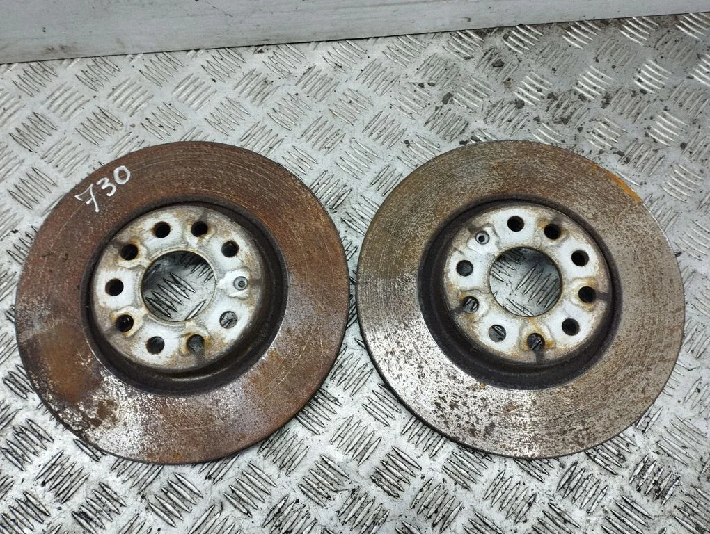 Priekšējais bremžu disks