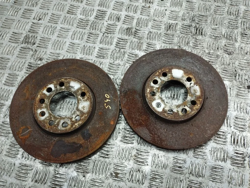 Priekšējais bremžu disks