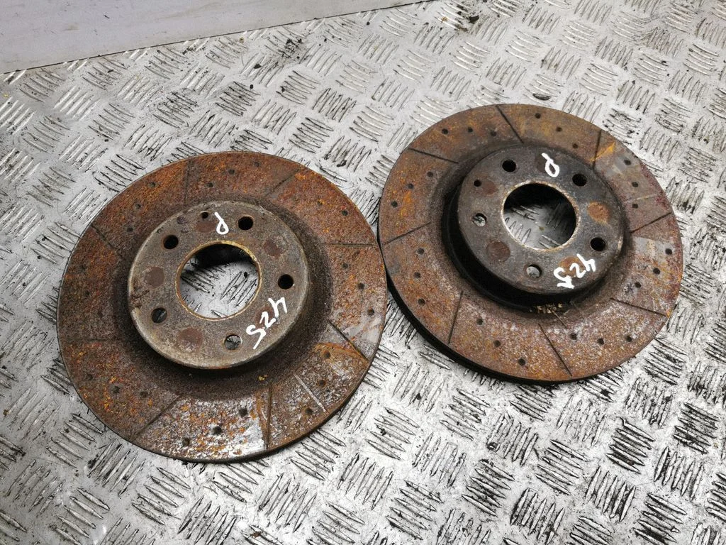 Priekšējais bremžu disks