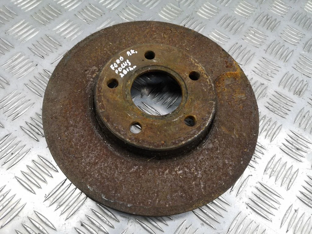 Front brake disc – left