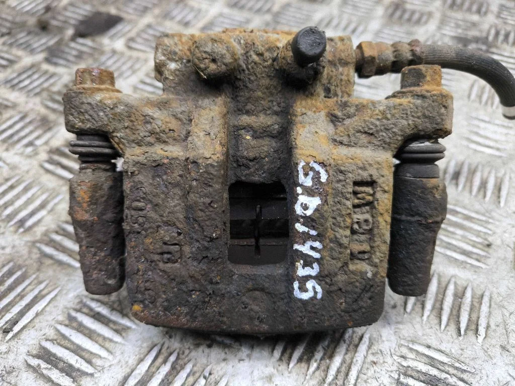 Tagumine pidurisadul – parem