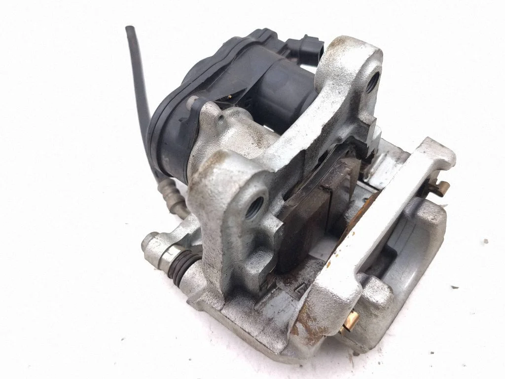 Rear brake caliper 4631033010