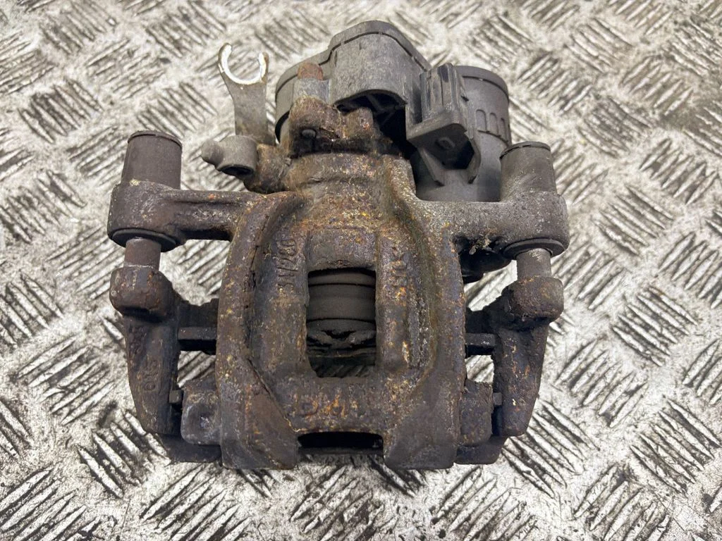 Rear brake caliper 6885533
