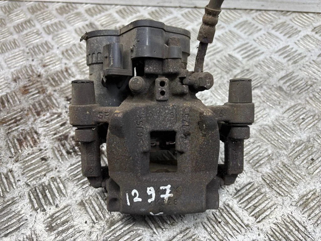 Rear brake caliper GX732K328BE