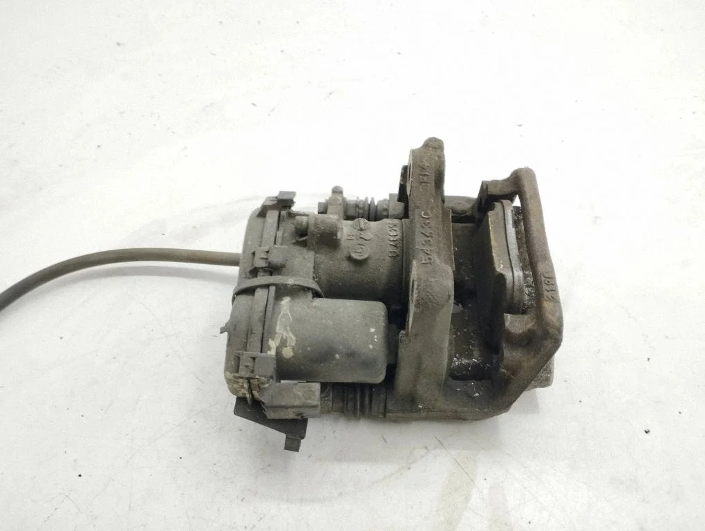 Rear brake caliper 54343C