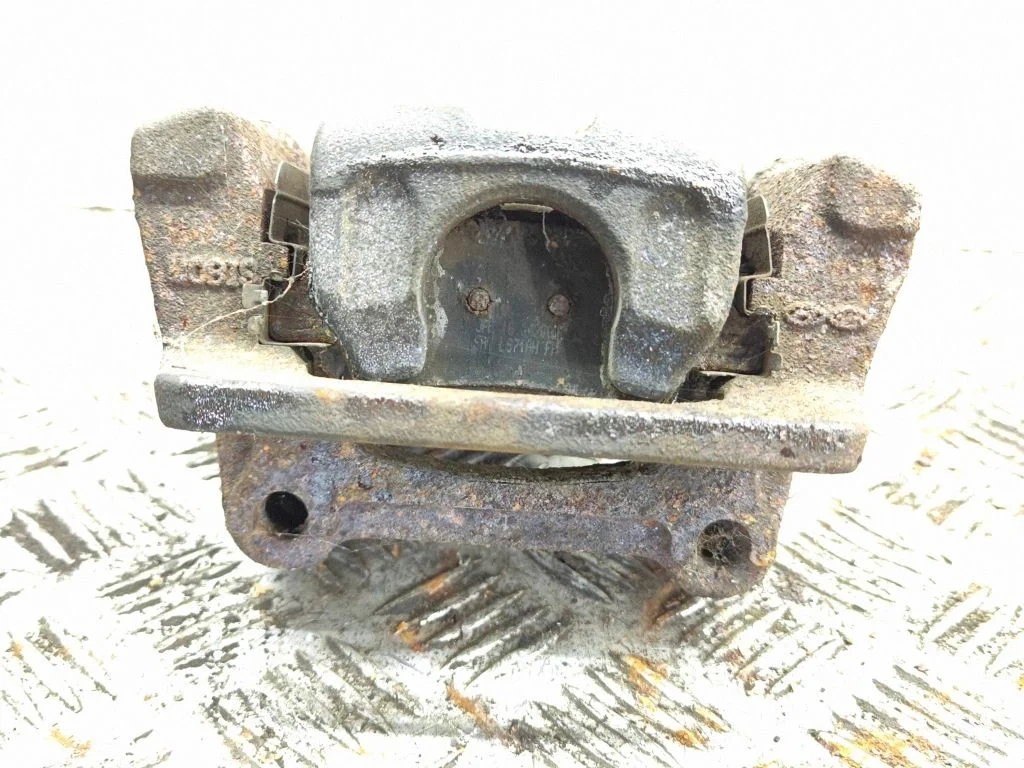 Tagumine pidurisadul A558237700