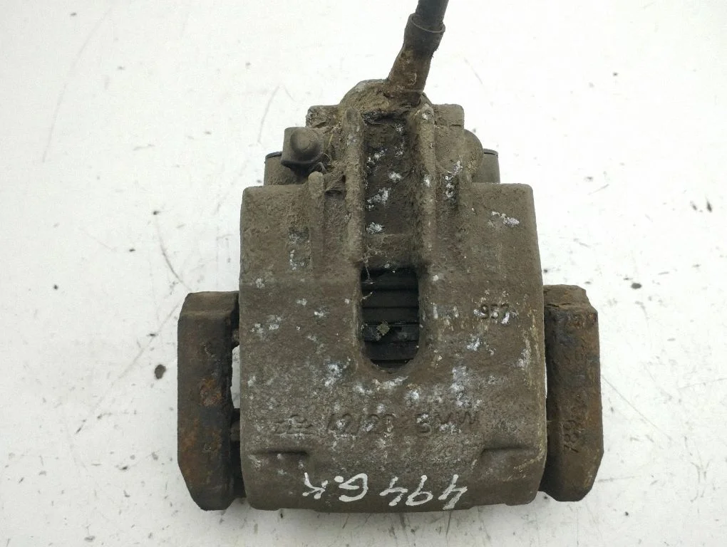 Tagumine pidurisadul – vasak