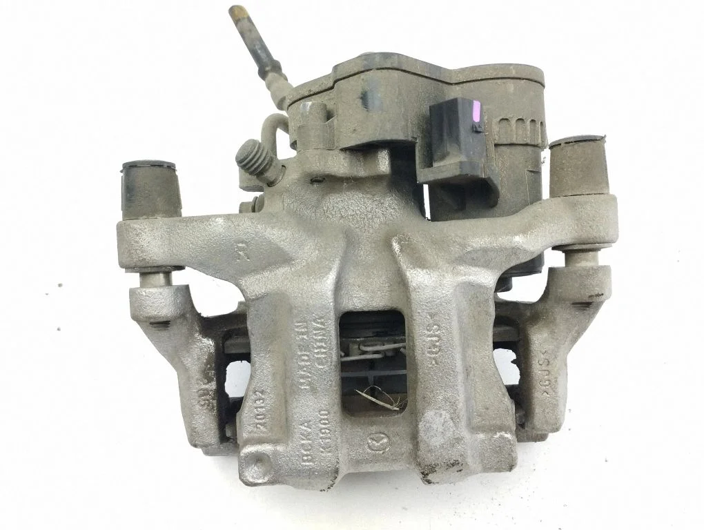 Rear brake caliper BGKM26980