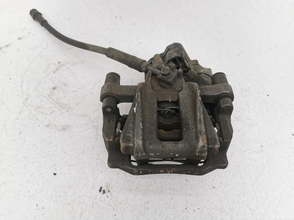 Rear brake caliper 5R3615405