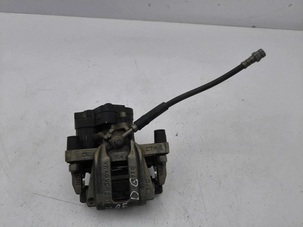 Rear brake caliper 5R3615406