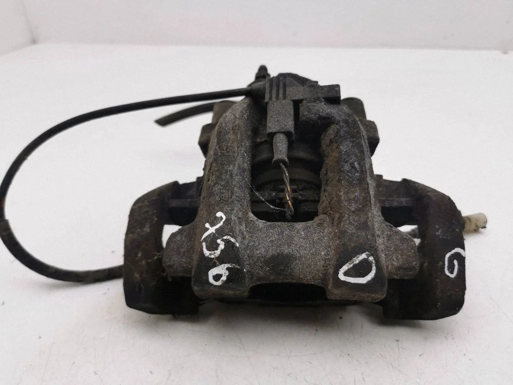 Rear brake caliper – right