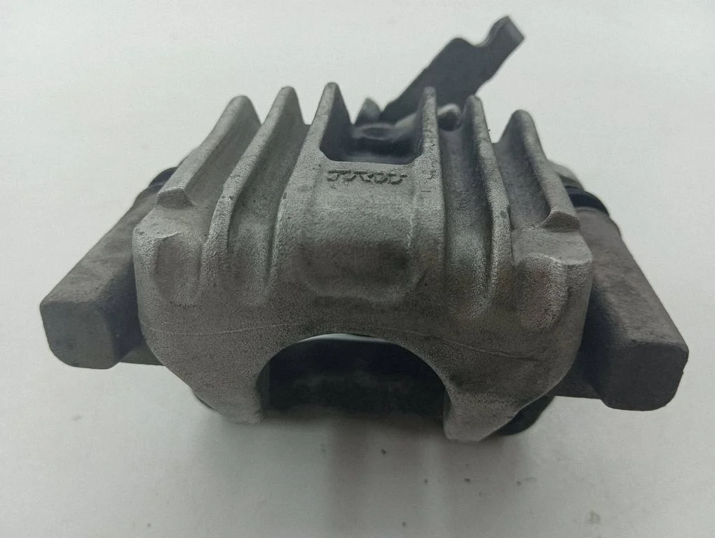 Rear brake caliper 9147D