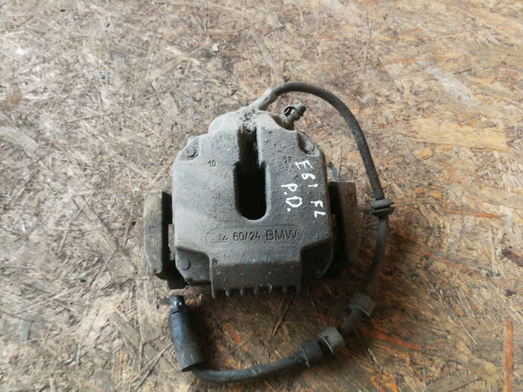 Rear brake caliper – right