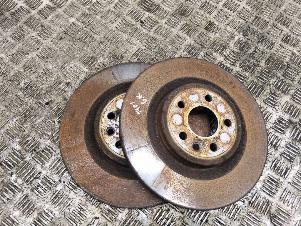 Rear brake disc – Jaguar F-Pace (2016-)