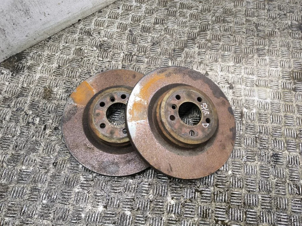 Aizmugurējais bremžu disks