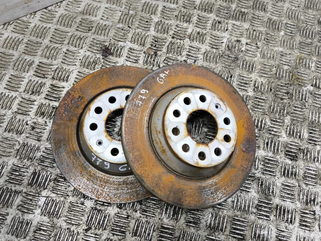 Aizmugurējais bremžu disks