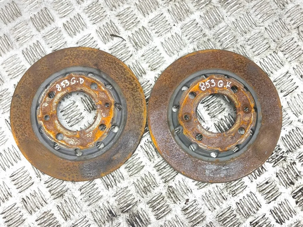 Tagumine piduriketas