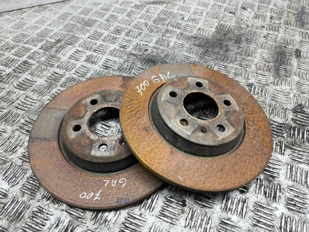 Tagumine piduriketas