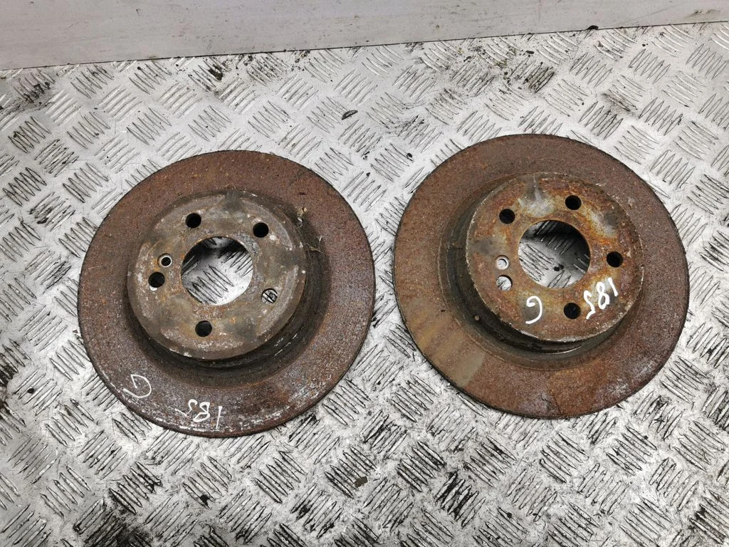 Aizmugurējais bremžu disks