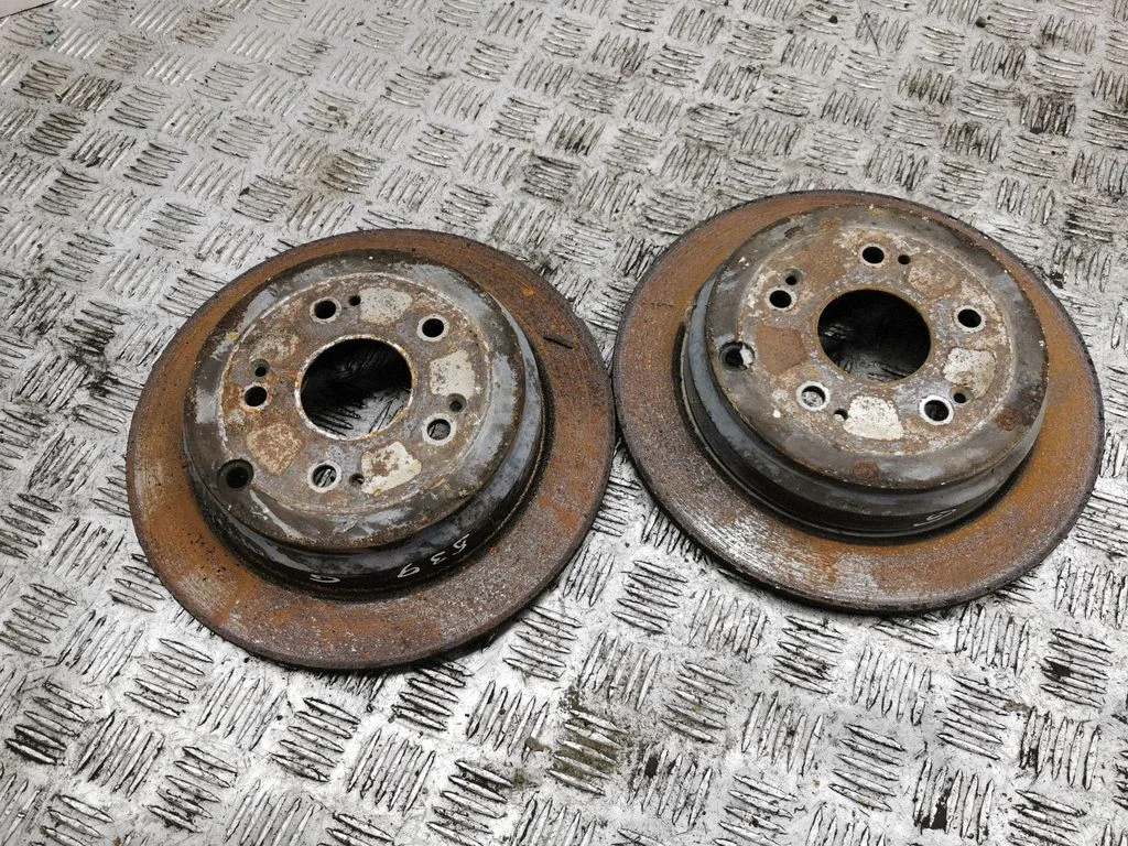 Aizmugurējais bremžu disks