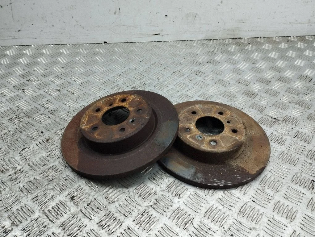Aizmugurējais bremžu disks