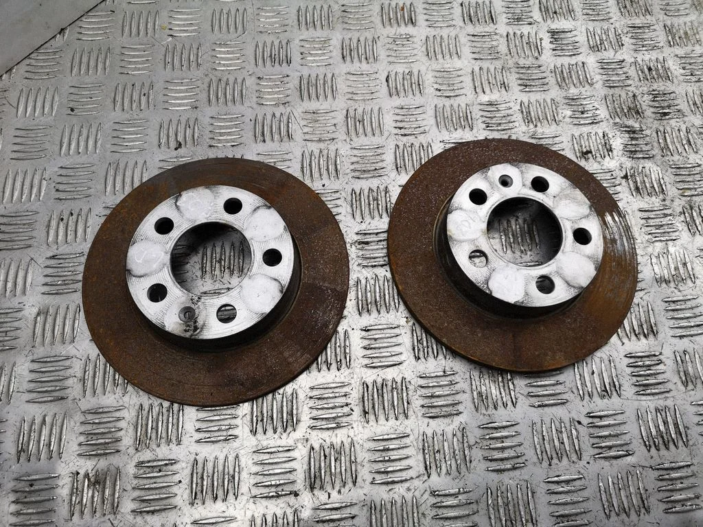 Rear brake disc 2Q0615601