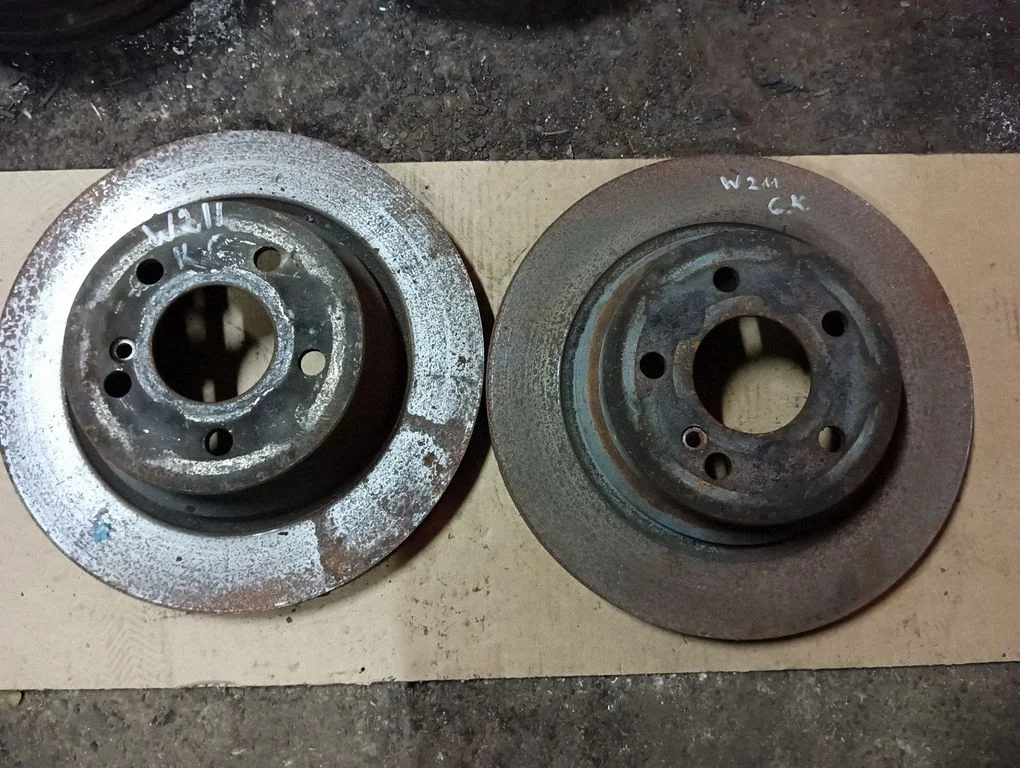 Rear brake disc