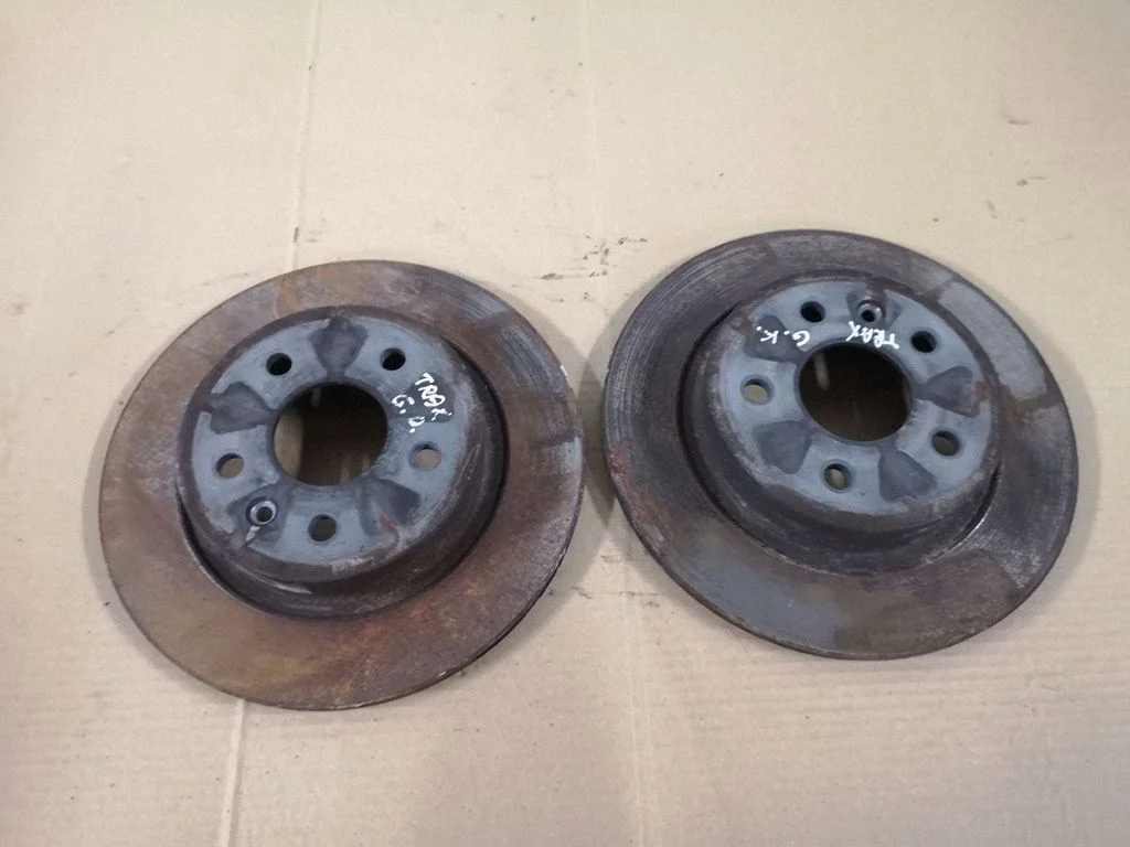 Aizmugurējais bremžu disks