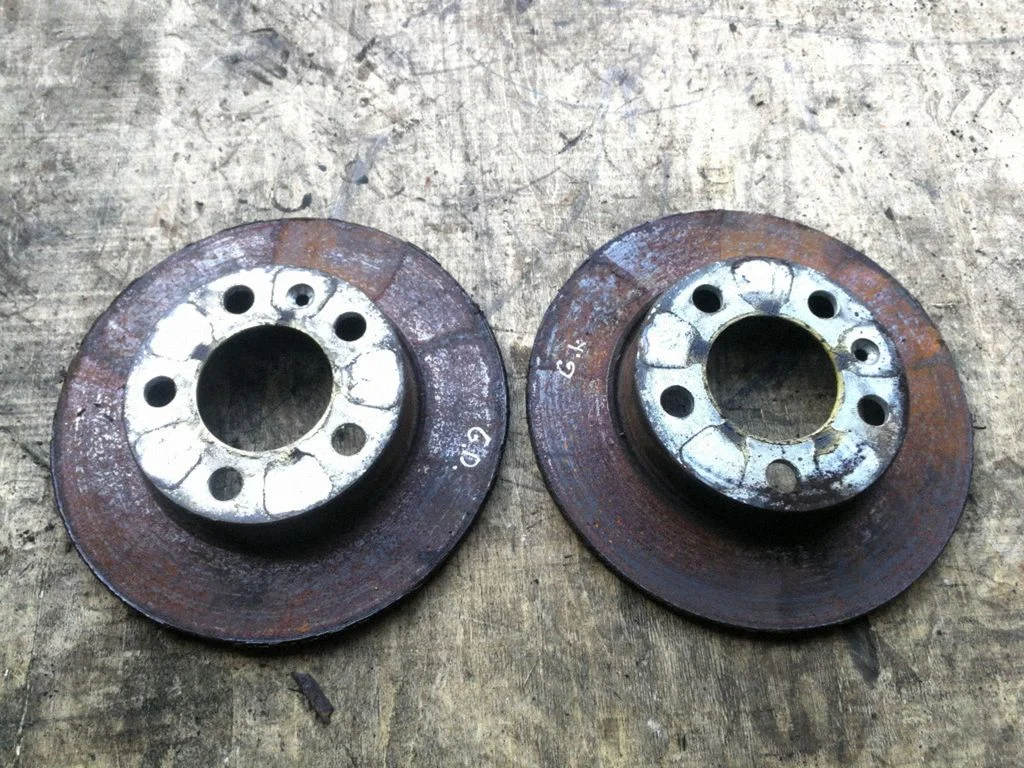 Tagumine piduriketas