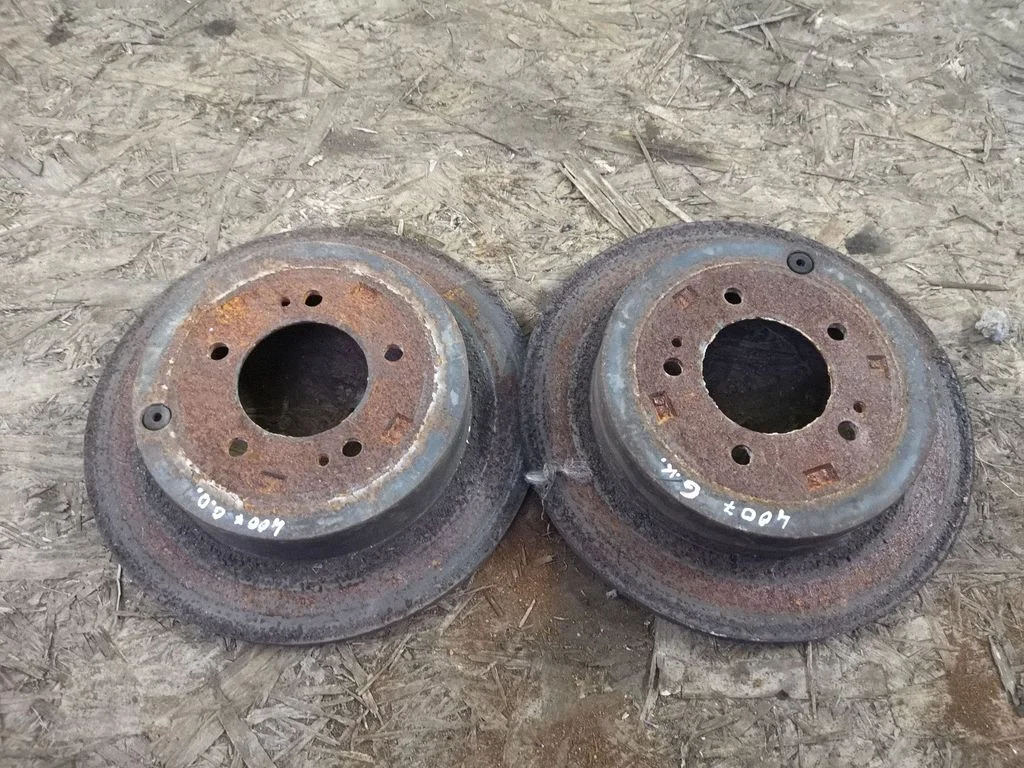 Aizmugurējais bremžu disks