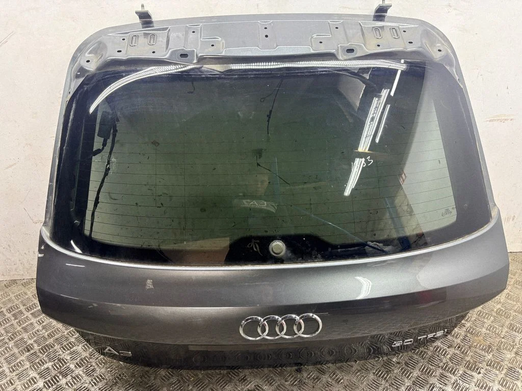 Tailgate/trunk/boot lid