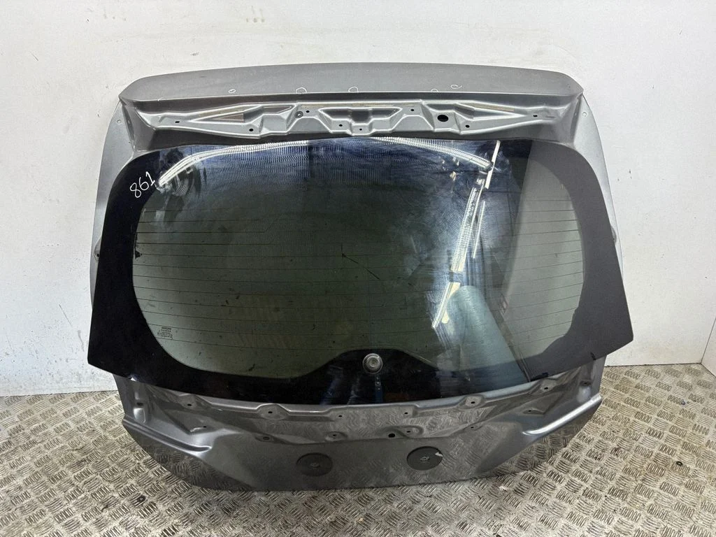 Tagaluuk (pakiruumi)